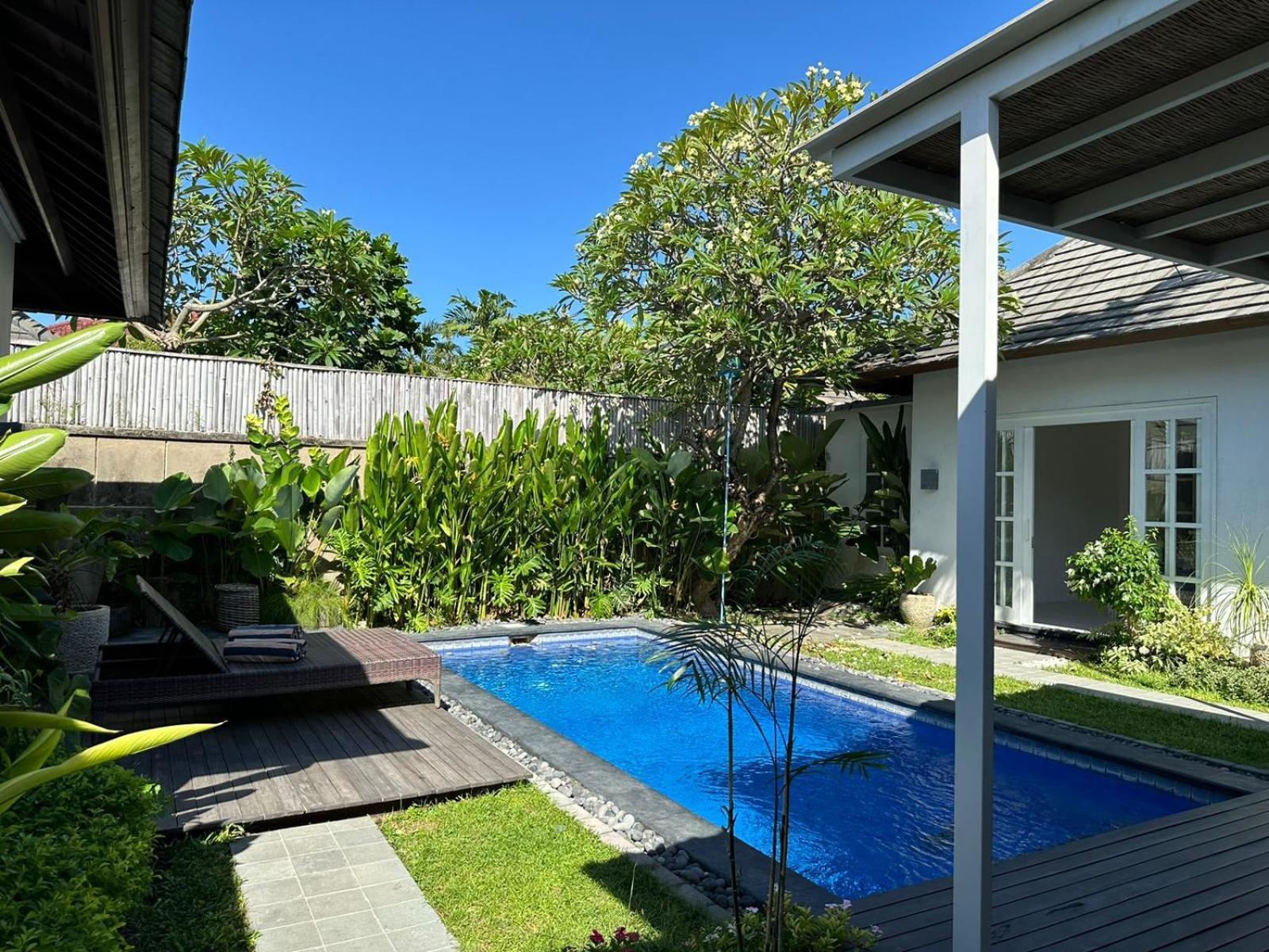 Villa Alam Biru II Sanur Exteriör bild